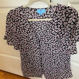 Cece floral ruffle top. Brand new. Never worn. Size S.